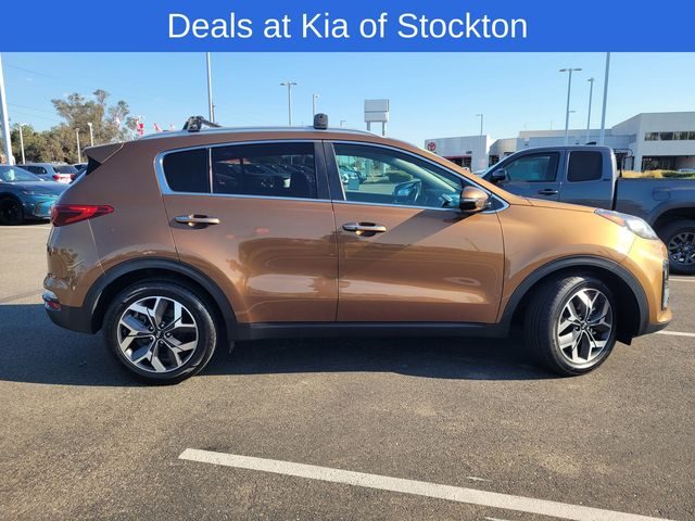 2021 Kia Sportage EX FWD photo
