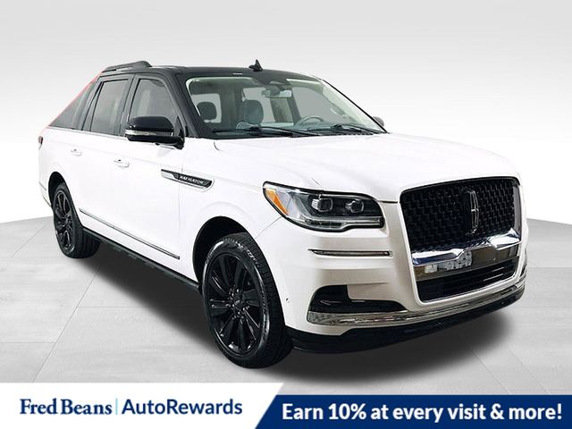 2023 Lincoln Navigator L Black Label 4WD photo