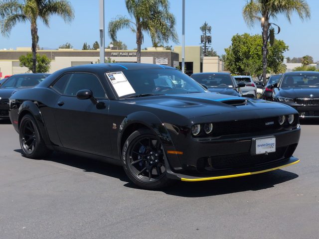 2023 Dodge Challenger R/T Scat Pack Widebody RWD photo