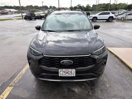 2023 Ford Escape ST-Line Elite AWD photo
