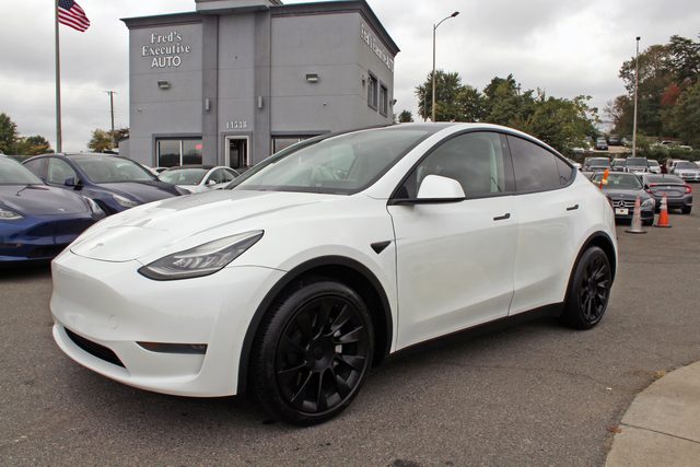 2020 Tesla Model Y Long Range AWD photo