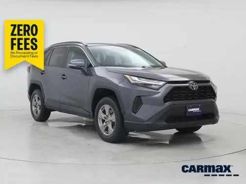 2023 Toyota RAV4 XLE AWD photo