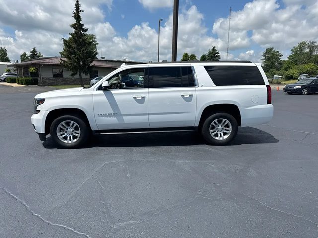 2020 Chevrolet Suburban LT 4WD photo
