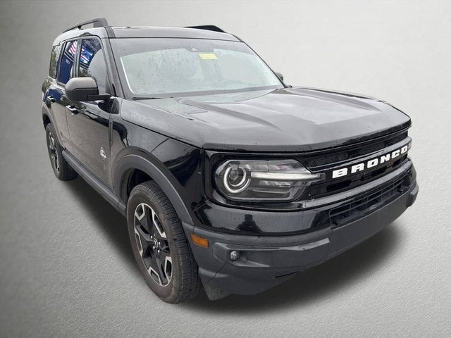 2021 Ford Bronco Sport Outer Banks 4WD photo