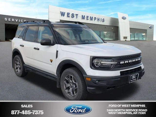 2023 Ford Bronco Sport Badlands 4WD photo