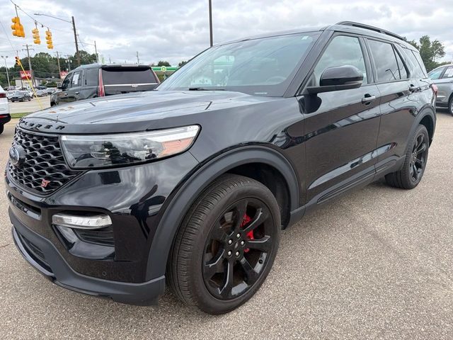 2023 Ford Explorer ST 4WD photo