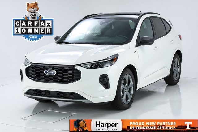 2023 Ford Escape ST-Line FWD photo