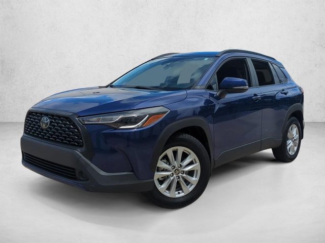 2023 Toyota Corolla Cross LE FWD photo