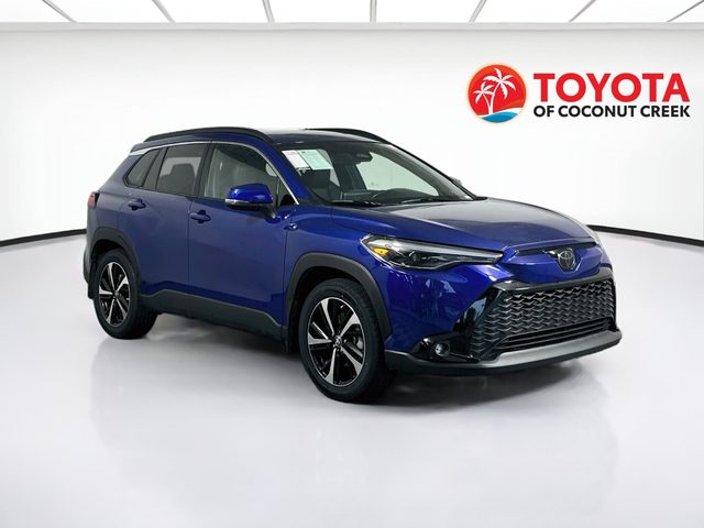 2023 Toyota Corolla Cross Hybrid XSE AWD photo