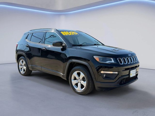 2018 Jeep Compass Latitude FWD photo