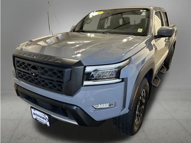2022 Nissan Frontier PRO-4X 4WD photo