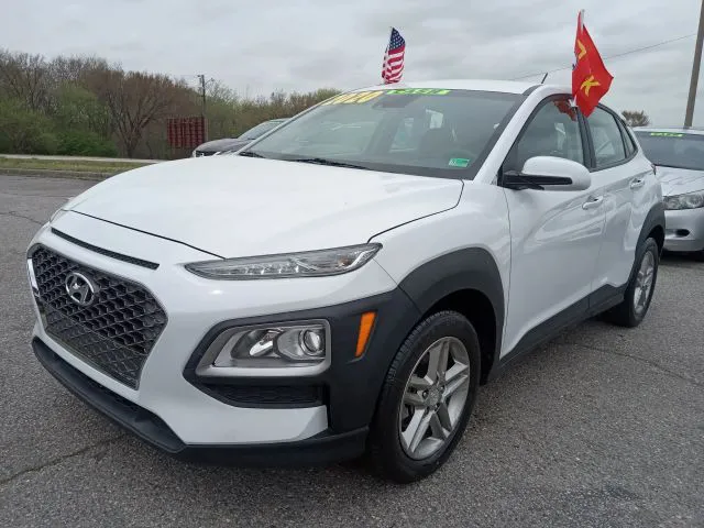 2020 Hyundai Kona SE FWD photo