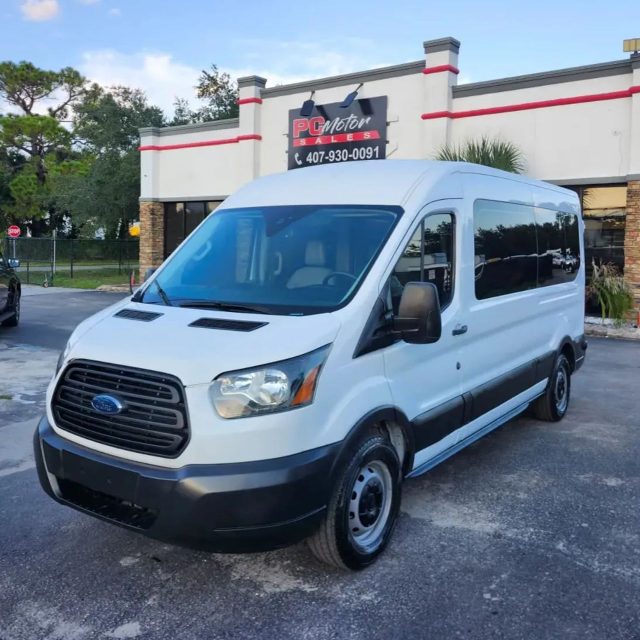 2019 Ford Transit Passenger Wagon XL RWD photo