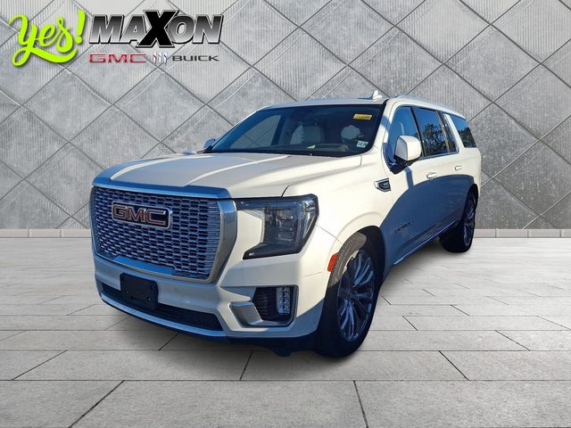 2023 GMC Yukon XL Denali 4WD photo