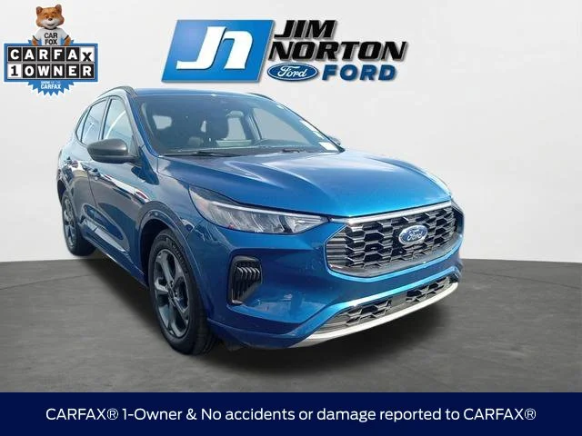 2023 Ford Escape ST-Line FWD photo