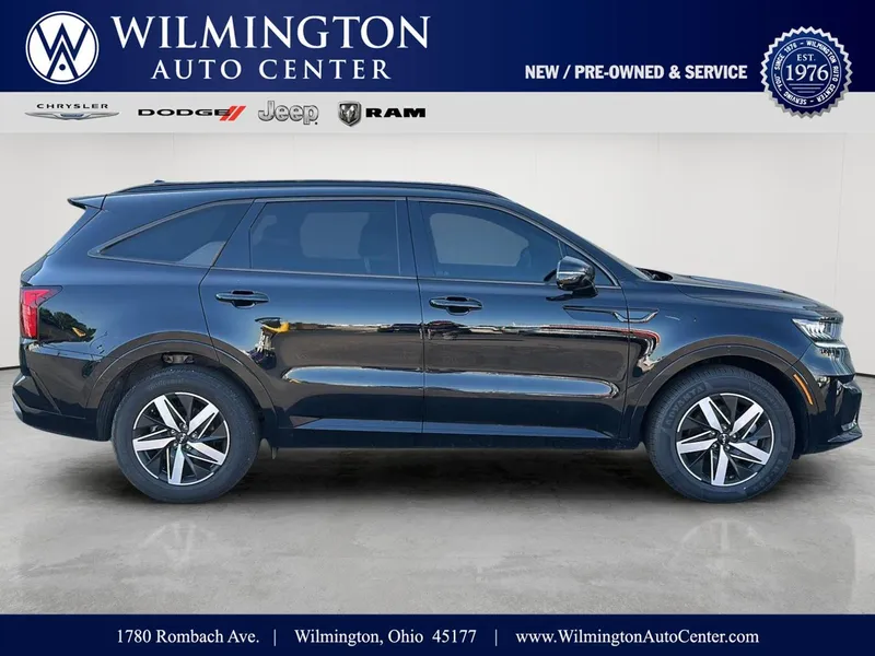 2023 Kia Sorento S FWD photo