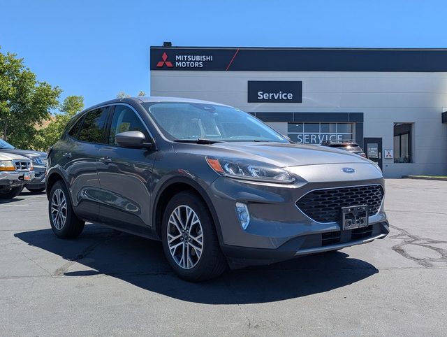 2022 Ford Escape SEL FWD photo