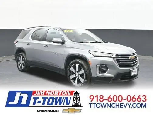 2023 Chevrolet Traverse LT Leather AWD photo