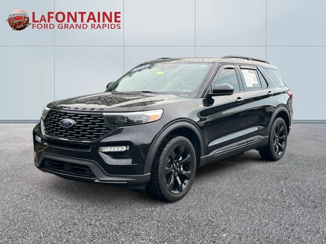 2023 Ford Explorer ST-Line 4WD photo