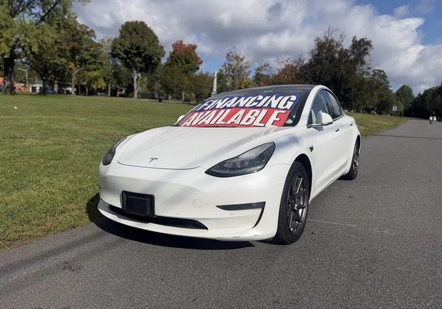 2020 Tesla Model 3 Long Range AWD photo