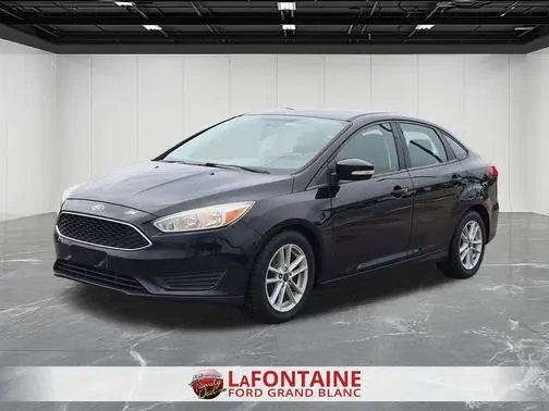 2017 Ford Focus SE FWD photo