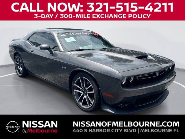 2023 Dodge Challenger R/T RWD photo