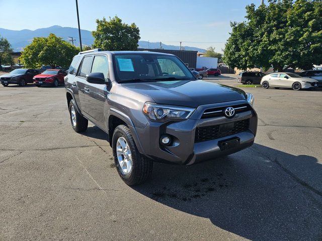 2021 Toyota 4Runner SR5 4WD photo