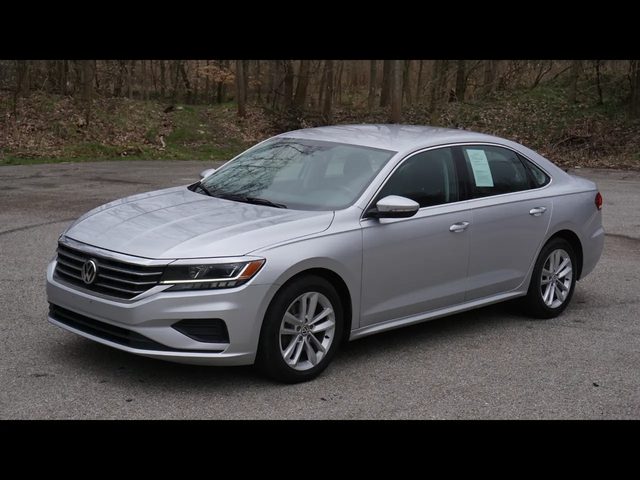 2020 Volkswagen Passat 2.0T SE FWD photo