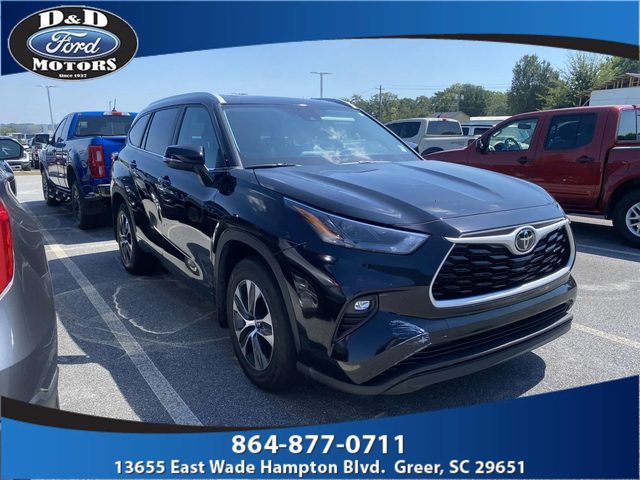 2023 Toyota Highlander XLE FWD photo