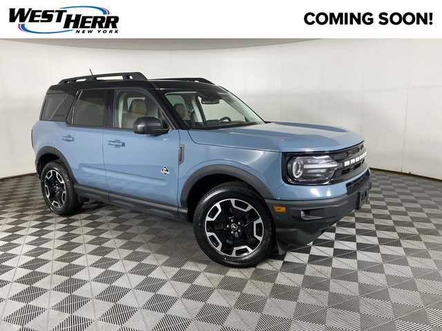 2023 Ford Bronco Sport Outer Banks 4WD photo