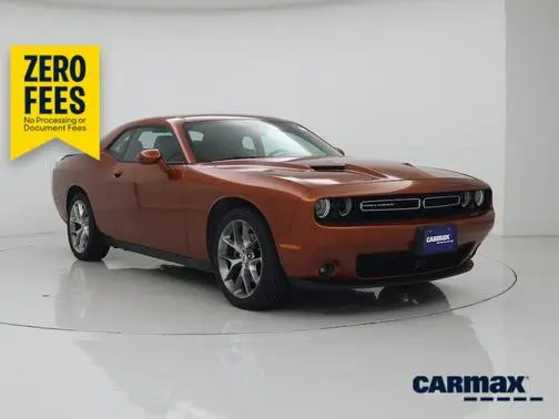 2023 Dodge Challenger SXT RWD photo