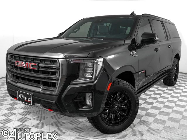 2023 GMC Yukon XL AT4 4WD photo
