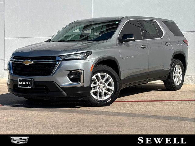 2023 Chevrolet Traverse LS FWD photo
