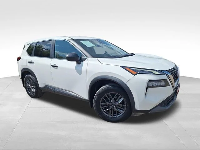 2023 Nissan Rogue S FWD photo