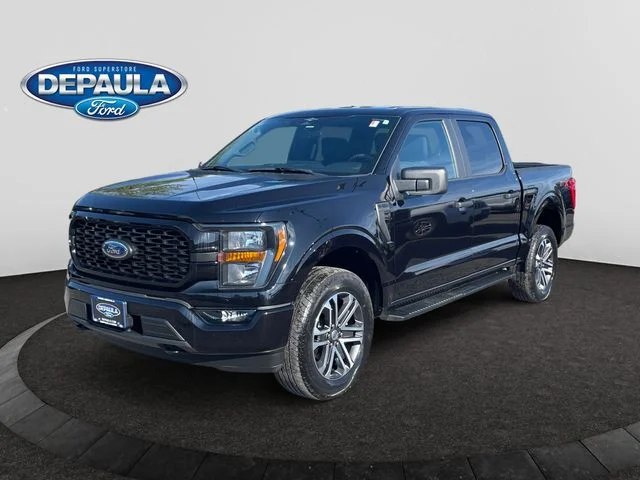 2023 Ford F-150 XL 4WD photo