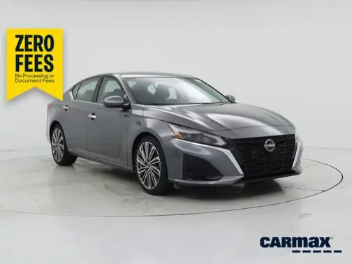 2023 Nissan Altima 2.5 SL FWD photo