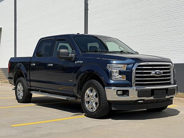2017 Ford F-150 XLT 4WD photo