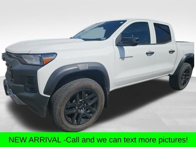 2023 Chevrolet Colorado 4WD Trail Boss 4WD photo