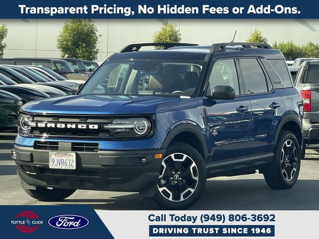 2023 Ford Bronco Sport Outer Banks 4WD photo