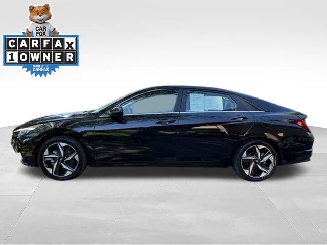 2023 Hyundai Elantra Limited FWD photo