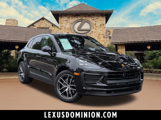 2023 Porsche Macan T AWD photo