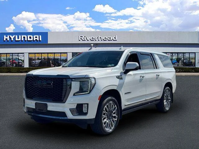 2023 GMC Yukon XL Denali Ultimate 4WD photo
