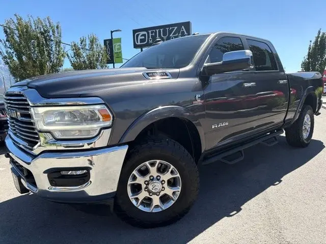 2022 Ram 2500 Laramie 4WD photo