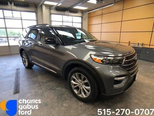 2023 Ford Explorer XLT 4WD photo