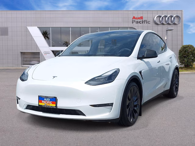 2022 Tesla Model Y Performance AWD photo