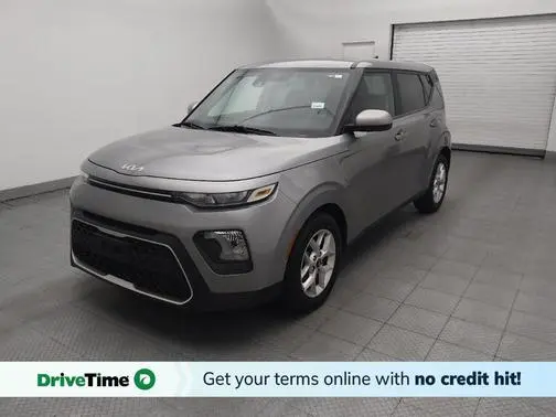 2022 Kia Soul LX FWD photo