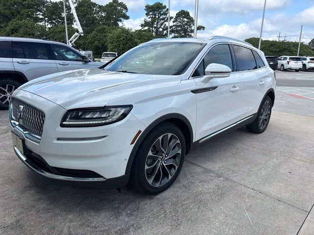 2023 Lincoln Nautilus Reserve AWD photo
