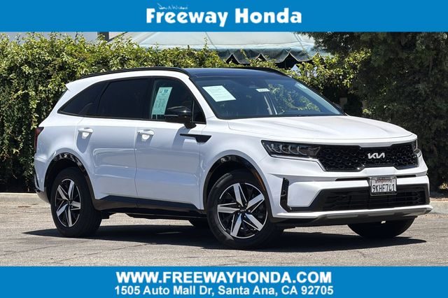 2023 Kia Sorento S FWD photo