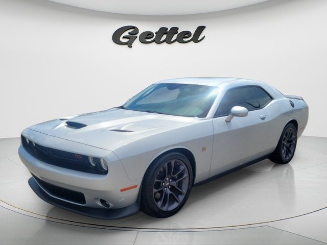 2023 Dodge Challenger R/T Scat Pack RWD photo