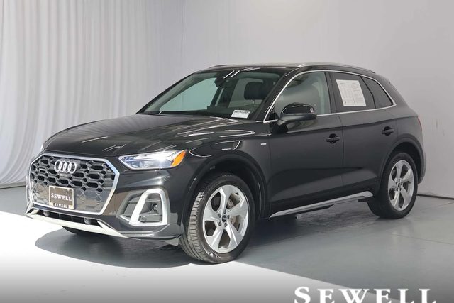 2023 Audi Q5 S line Premium Plus AWD photo